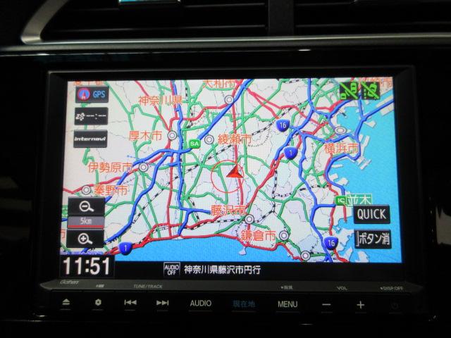 シャトル ハイブリッドXホンダセンシング HondaSENSING メモリーナビ Bluetooth リヤカメラ フルセグTV ETC シートヒーター LEDヘッドライト・フォグライト オートライト 純正アルミホイール ワンオーナー LKAS(3枚目)