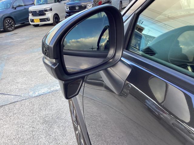 ＷＲ－Ｖ Ｚ　ＨｏｎｄａＳＥＮＳＩＮＧ　メモリーナビ　Ｂｌｕｅｔｏｏｔｈ　ＬＥＤヘッドライト・フォグライト　オートライト　パドルシフト　ＵＳＢ　純正アルミホイール　車線逸脱警報システム　元試乗車　ソナー　誤発進抑制（23枚目）