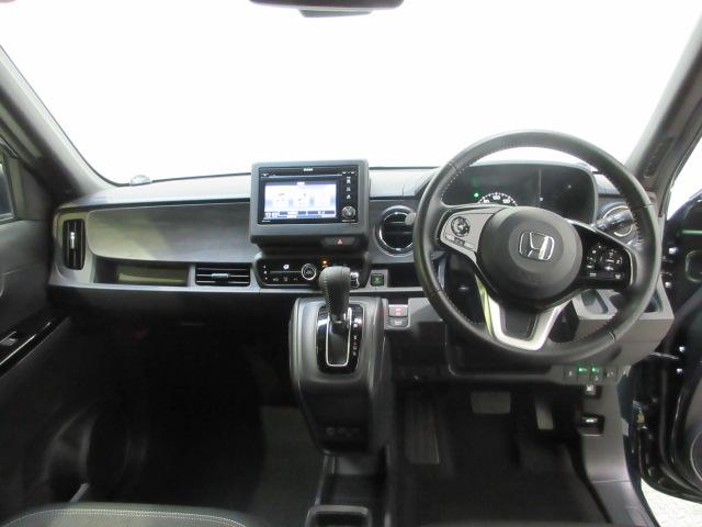 Ｎ－ＯＮＥ プレミアムツアラー　ＨｏｎｄａＳＥＮＳＩＮＧ　ディスプレイオーディオ　リアカメラ　ＵＳＢ　シートヒーター　ＬＥＤヘッドライト・フォグライト　パーキングセンサー　ドアバイザー　ワンオーナー　Ｐセンサー　ターボエンジン　禁煙（12枚目）