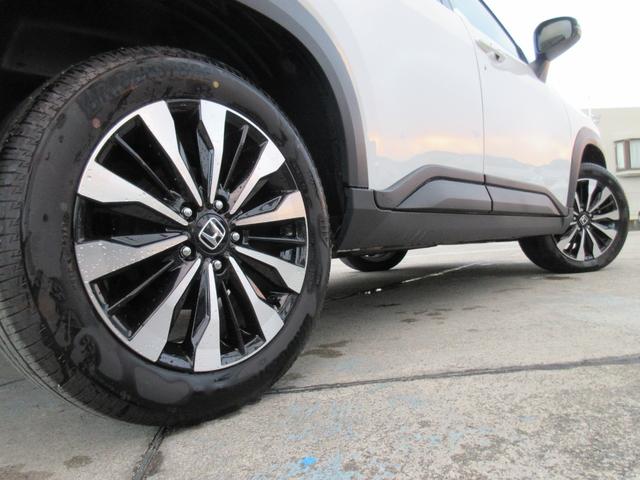 ＷＲ－Ｖ Ｚ　当社デモカー　８インチＨｏｎｄａＣＯＮＮＥＣＴナビ　ＨｏｎｄａＳＥＮＳＩＮＧ　Ｂｌｕｅｔｏｏｔｈ接続　ＵＳＢ接続　ドラレコ　アルミホイール　ＥＴＣ　ＬＥＤヘッドライト　車線逸脱警報システム　元試乗車（4枚目）