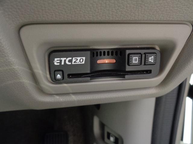 ステップワゴン Ｇホンダセンシング　整備記録簿　ワンオーナー車　スマ－トキ－　クルコン　アイスト　３列シート　パワーウインドウ　イモビ　Ｒカメラ　ＶＳＡ　ＴＶナビ　ＤＶＤ　ＥＴＣ車載器　パワーステアリング　地デジ（6枚目）