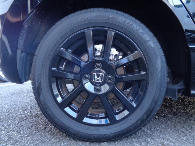 フィット e:HEVホームブラックスタイル Bカメラ 1オーナー LEDライト サイドSRS オートクルーズコントロール フルオートエアコン VSA スマ-トキ- 衝突軽減 ETC USB接続 フルセグTV(13枚目)