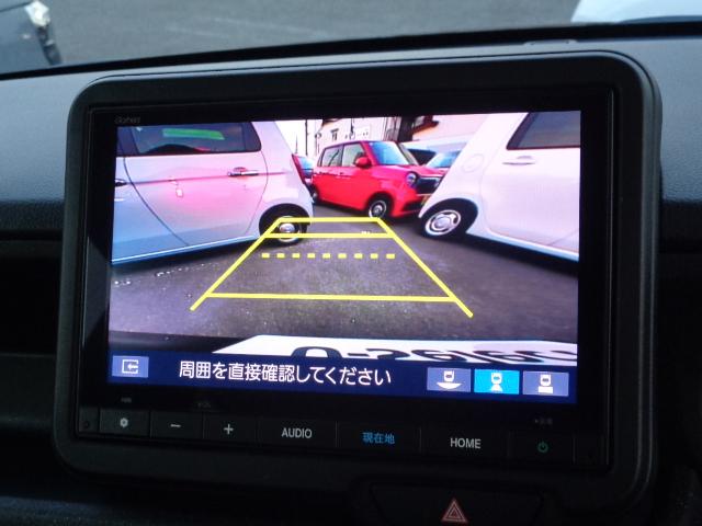 N-BOX ベースグレード 衝突軽減システム スマートキ- カーテンエアバック イモビライザー ECOモード 横滑り防止 オートクルーズ LEDヘッドライト キーフリー 地デジ パワーステアリング オートエアコン(4枚目)