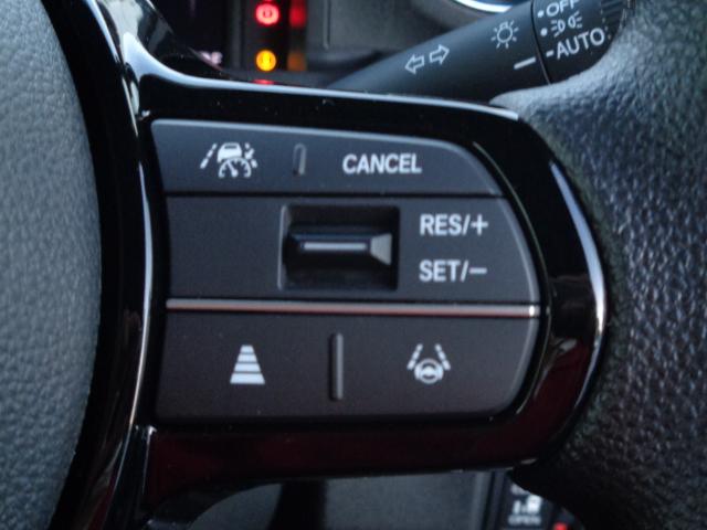 N-BOX ベースグレード 衝突軽減システム スマートキ- カーテンエアバック イモビライザー ECOモード 横滑り防止 オートクルーズ LEDヘッドライト キーフリー 地デジ パワーステアリング オートエアコン(7枚目)