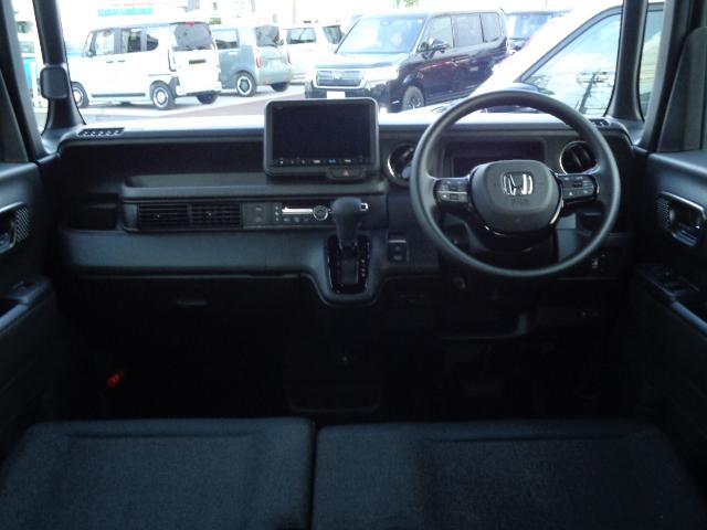 N-BOX ベースグレード 衝突軽減システム スマートキ- カーテンエアバック イモビライザー ECOモード 横滑り防止 オートクルーズ LEDヘッドライト キーフリー 地デジ パワーステアリング オートエアコン(15枚目)