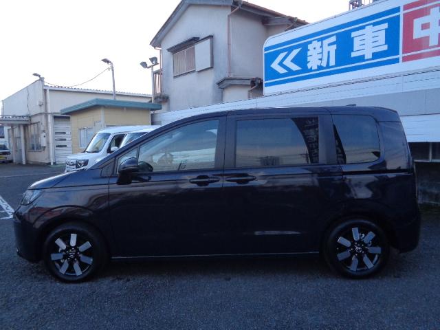 フリード エアーＥＸ　当社デモカー　バックモニター　盗難防止システム　両側パワースライドドア　横滑り防止装置　クルコン　フルセグ　ＥＴＣ車載器　オートエアコン　シートヒーター　ＬＥＤヘッドライト　３列シート　ＵＳＢ（19枚目）