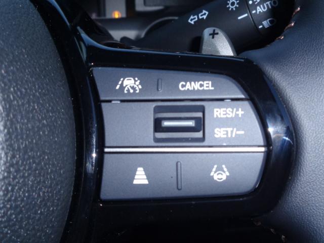 Ｎ－ＢＯＸカスタム ターボ　イモビライザー　１オナ　衝突被害軽減　サイドカメラ　ベンチシート　キーフリー　ＥＳＣ　パワステ　両席エアバック　サイドエアバッグ　ターボ車　ＵＳＢ接続　Ａライト　スマキー　Ｂカメ　整備記録簿（6枚目）