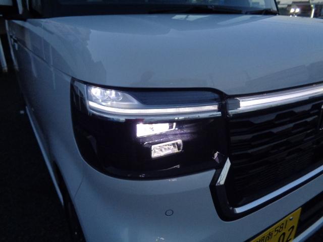 Ｎ－ＢＯＸカスタム ターボ　イモビライザー　１オナ　衝突被害軽減　サイドカメラ　ベンチシート　キーフリー　ＥＳＣ　パワステ　両席エアバック　サイドエアバッグ　ターボ車　ＵＳＢ接続　Ａライト　スマキー　Ｂカメ　整備記録簿（9枚目）