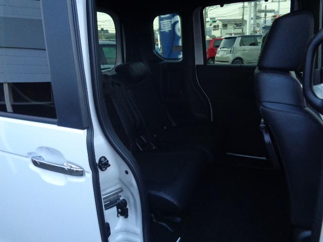 Ｎ－ＢＯＸカスタム ターボ　イモビライザー　１オナ　衝突被害軽減　サイドカメラ　ベンチシート　キーフリー　ＥＳＣ　パワステ　両席エアバック　サイドエアバッグ　ターボ車　ＵＳＢ接続　Ａライト　スマキー　Ｂカメ　整備記録簿（12枚目）