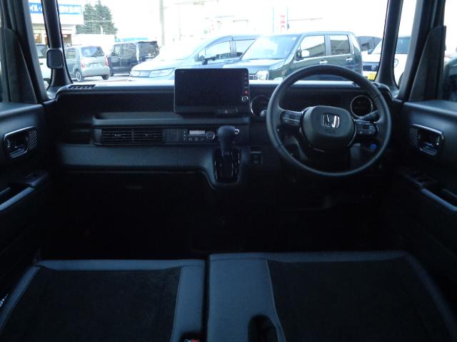 Ｎ－ＢＯＸカスタム ターボ　イモビライザー　１オナ　衝突被害軽減　サイドカメラ　ベンチシート　キーフリー　ＥＳＣ　パワステ　両席エアバック　サイドエアバッグ　ターボ車　ＵＳＢ接続　Ａライト　スマキー　Ｂカメ　整備記録簿（14枚目）