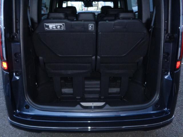 ステップワゴン ｅ：ＨＥＶスパーダ　１オーナー　フルオートエアコン　ＥＳＣ　シートヒータ　キーフリー　ＬＥＤヘッドランプ　イモビ　ＡＢＳ　リアカメラ　スマートキ　ＵＳＢポート　クルーズコントロール　ＥＣＯモード（11枚目）