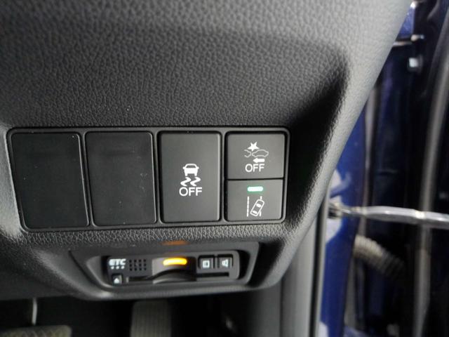 ステップワゴンスパーダ スパーダホンダセンシング 7人 メモリーナビ リアカメラ 後席モニター 両側電動ドア パドルシフト ETC ワンオーナー LEDライト LEDフォグ ホンダセンシング フルセグTV USB BTオーディオ DVD/CD再生(8枚目)