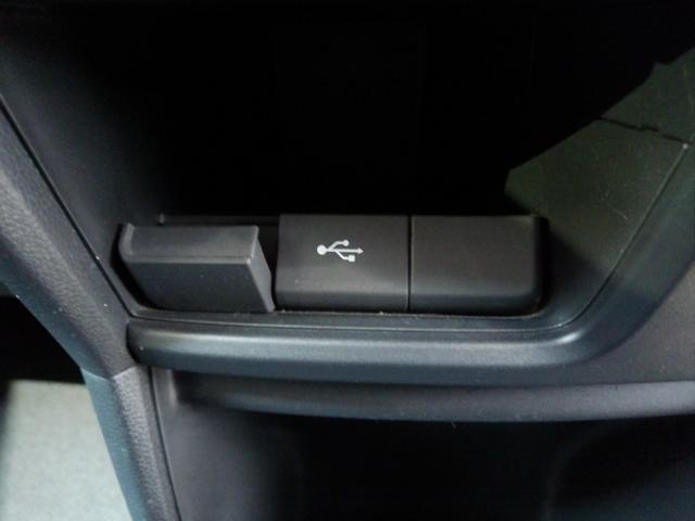 ステップワゴンスパーダ スパーダホンダセンシング 7人 メモリーナビ リアカメラ 後席モニター 両側電動ドア パドルシフト ETC ワンオーナー LEDライト LEDフォグ ホンダセンシング フルセグTV USB BTオーディオ DVD/CD再生(12枚目)