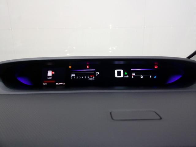 ステップワゴンスパーダ スパーダホンダセンシング 7人 メモリーナビ リアカメラ 後席モニター 両側電動ドア パドルシフト ETC ワンオーナー LEDライト LEDフォグ ホンダセンシング フルセグTV USB BTオーディオ DVD/CD再生(14枚目)