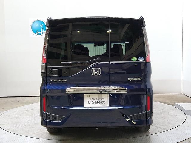 ステップワゴンスパーダ スパーダホンダセンシング 7人 メモリーナビ リアカメラ 後席モニター 両側電動ドア パドルシフト ETC ワンオーナー LEDライト LEDフォグ ホンダセンシング フルセグTV USB BTオーディオ DVD/CD再生(20枚目)