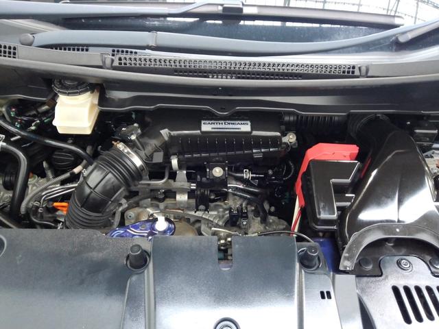 ステップワゴンスパーダ スパーダホンダセンシング 7人 メモリーナビ リアカメラ 後席モニター 両側電動ドア パドルシフト ETC ワンオーナー LEDライト LEDフォグ ホンダセンシング フルセグTV USB BTオーディオ DVD/CD再生(26枚目)