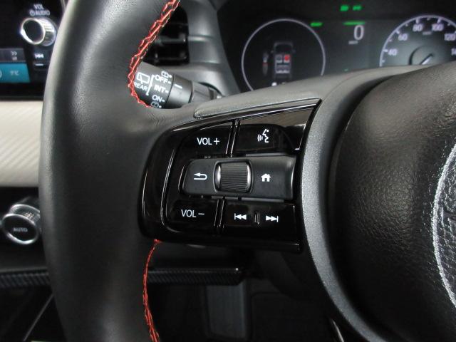 ヴェゼル e:HEVPLaY HondaSENSING メモリーナビ リアカメラ ETC 純正アルミ ドアバイザー ワンオーナー LED LEDフォグ シートヒーター USB BTオーディオ パノラマルーフ パーキングセンサー(6枚目)