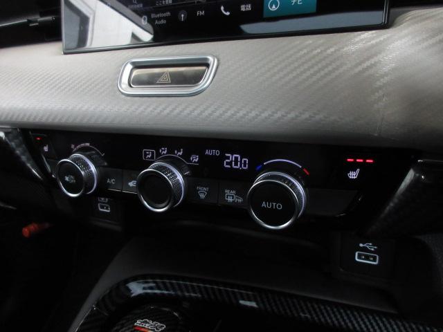 ヴェゼル e:HEVPLaY HondaSENSING メモリーナビ リアカメラ ETC 純正アルミ ドアバイザー ワンオーナー LED LEDフォグ シートヒーター USB BTオーディオ パノラマルーフ パーキングセンサー(8枚目)