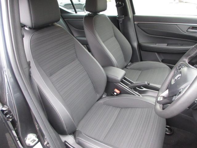 WR-V Z ドラレコ 当社デモカー HondaSENSING メモリーナビ リアカメラ ETC 禁煙車 オートライト USB BTオーディオ 車線逸脱警報システム 元試乗車 盗難防止装置 誤発進抑制 Rカメラ(18枚目)