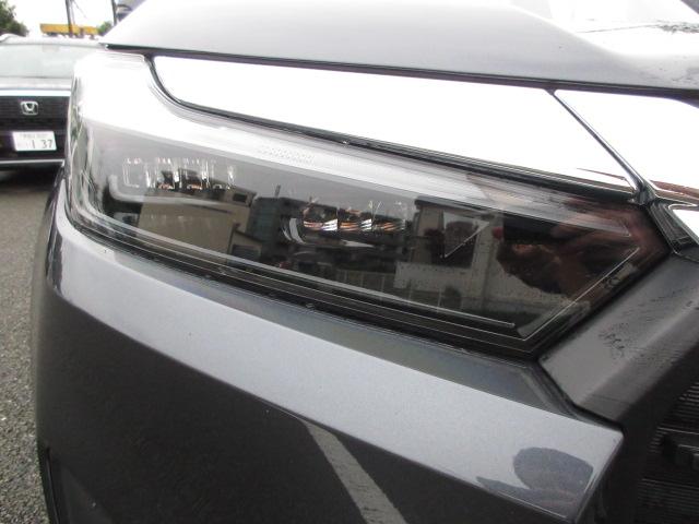 WR-V Z ドラレコ 当社デモカー HondaSENSING メモリーナビ リアカメラ ETC 禁煙車 オートライト USB BTオーディオ 車線逸脱警報システム 元試乗車 盗難防止装置 誤発進抑制 Rカメラ(21枚目)