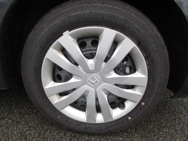 フィット e:HEVホーム 当社デモカー HondaSENSING 全周囲カメラ ドラレコ メモリーナビ ETC 禁煙車 パーキングセンサー USB BTオーディオ LED 前後誤発進抑制機能 クリソナ マルチビュー ACC(22枚目)