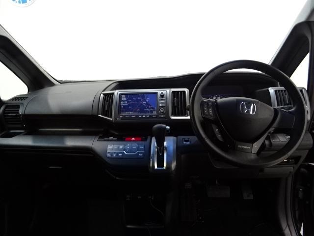 ステップワゴンスパーダ Zクールスピリット 8人 HDDナビ 全周囲カメラ 後席モニター 両側電動ドア ETC 純正アルミ HIDライト パドルシフト ワンオーナー オートライト バックカメ キーフリー ナビTV 横滑防止 記録簿付き パワステ(14枚目)