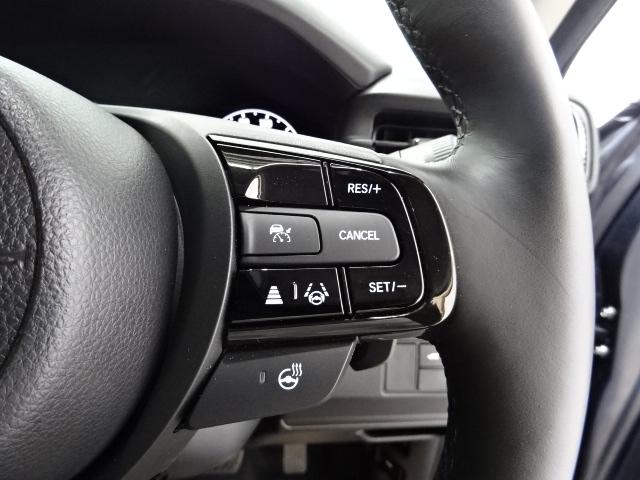 ヴェゼル e:HEVZ 前後ドラレコETC2.0パドルシフトリアカメラテールゲートスポイラー純正アルミワンオーナー BTオーディオ USB パーキングセンサー LED LEDフォグ シートヒーター LDA 1オナ 追従(9枚目)