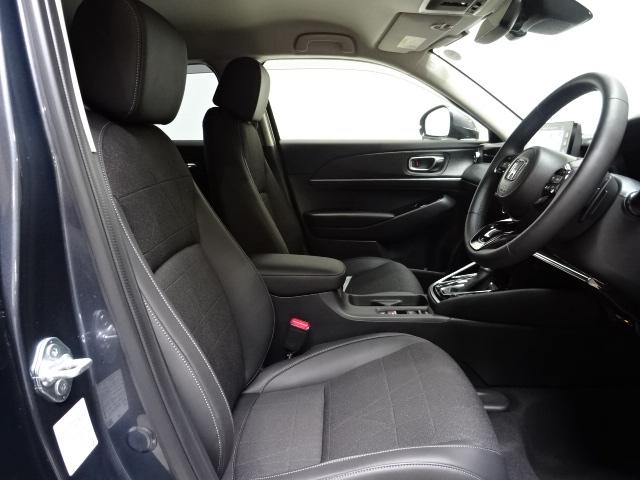 ヴェゼル e:HEVZ 前後ドラレコETC2.0パドルシフトリアカメラテールゲートスポイラー純正アルミワンオーナー BTオーディオ USB パーキングセンサー LED LEDフォグ シートヒーター LDA 1オナ 追従(22枚目)