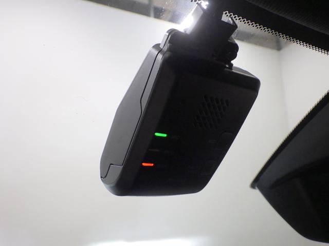 シビック RS 当社デモカー 禁煙車 6速 LED ホンダセンシング ブラインドスポット フルセグTV BTオーディオ USB ドラレコ ETC パーキングセンサー シートヒーター 18インチアルミ ブルートゥース(5枚目)