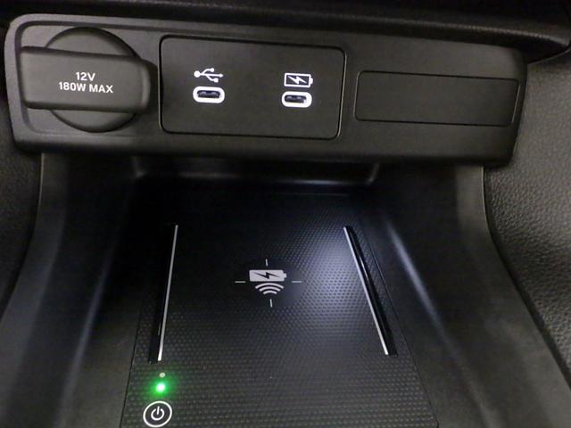 シビック RS 当社デモカー 禁煙車 6速 LED ホンダセンシング ブラインドスポット フルセグTV BTオーディオ USB ドラレコ ETC パーキングセンサー シートヒーター 18インチアルミ ブルートゥース(10枚目)