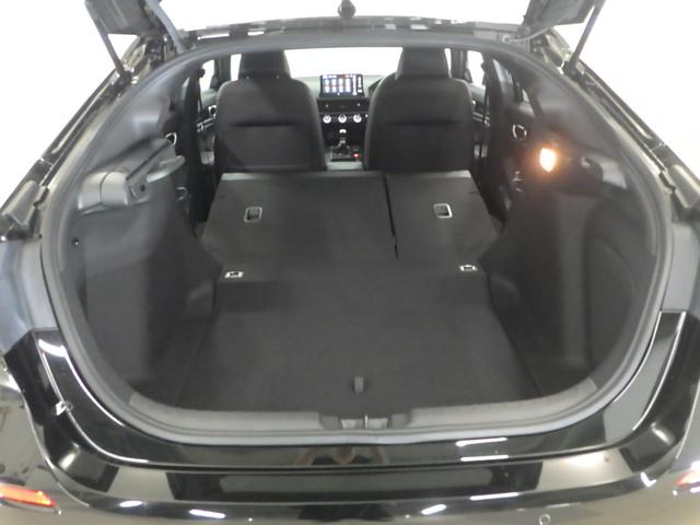 シビック RS 当社デモカー 禁煙車 6速 LED ホンダセンシング ブラインドスポット フルセグTV BTオーディオ USB ドラレコ ETC パーキングセンサー シートヒーター 18インチアルミ ブルートゥース(24枚目)