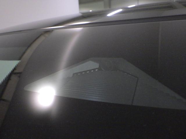 シビック RS 当社デモカー 禁煙車 6速 LED ホンダセンシング ブラインドスポット フルセグTV BTオーディオ USB ドラレコ ETC パーキングセンサー シートヒーター 18インチアルミ ブルートゥース(31枚目)