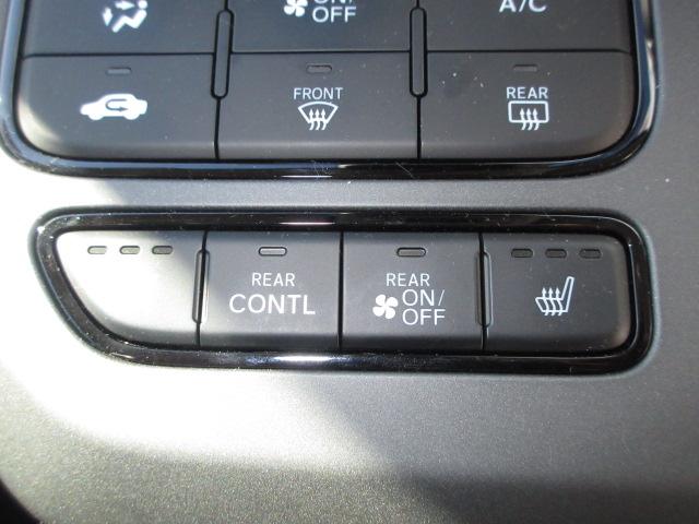 フリード e:HEVエアーEX 当社デモカー HondaSENSING 全周囲カメラ リアカメラ ETC 純正アルミ パーキングセンサー LED シートヒーター BTオーディオ USB 禁煙車 ブラインドスポット フルセグTV(15枚目)