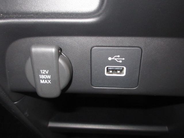 フリード e:HEVエアーEX 当社デモカー HondaSENSING 全周囲カメラ リアカメラ ETC 純正アルミ パーキングセンサー LED シートヒーター BTオーディオ USB 禁煙車 ブラインドスポット フルセグTV(16枚目)