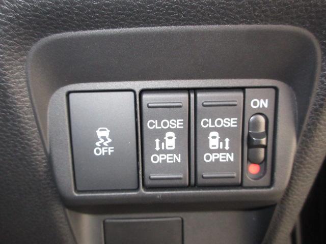 フリード e:HEVエアーEX 当社デモカー HondaSENSING 全周囲カメラ リアカメラ ETC 純正アルミ パーキングセンサー LED シートヒーター BTオーディオ USB 禁煙車 ブラインドスポット フルセグTV(24枚目)