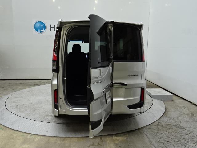 ステップワゴンスパーダ スパーダホンダセンシング 前後ドラレコETC2.0両側電動スライドドアメモリーナビリアカメラワンオーナー7人 Bluetooth CD DVD USB デュアルエアコン プラズマクラスター LKA 盗難防止 助手席エアバッグ(24枚目)