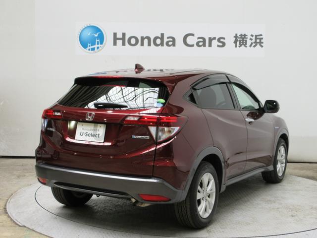 ヴェゼル ハイブリッドX CDチューナー シートヒーター 純正アルミ ETC パドルシフト CTBA ドアバイザー ワンオーナー LED Aクルーズ セキュリティアラーム VSA アイドリングSTOP 整備記録簿 スマートキ(18枚目)