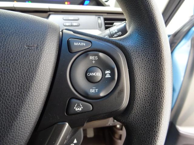 フリード G・ホンダセンシング ETC両側電動スライドドアリアカメラHondaSENSINGワンオーナー6人 Bluetooth CD DVD USB LEDヘッドライト プラズマクラスター オートエアコン Fセグ iストップ 禁煙(7枚目)