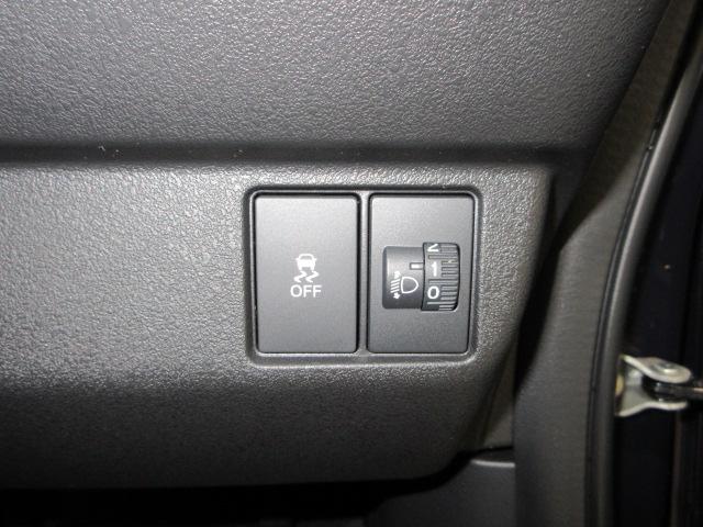 ＶＳＡ搭載でクルマの横滑りを制御し、「走る曲がる止まる」の全領域でクルマの安定性を確保するためのシステムです！