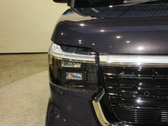 ＬＥＤヘッドライト！省電力で明るく遠くまで照らし、夜道や雨天時などの安心感を高めます☆点灯の瞬間から光量を放つＬＥＤの特性により、トンネルへの進入直後などでも安心感のある視界を提供します！