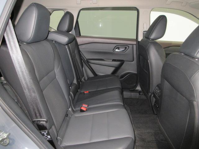 エクストレイル Ｘｅ－４ＯＲＣＥエクストリーマーＸ　前後ドラレコ　メモリーナビ　全周囲カメラ　ＥＴＣ２．０　シートヒーター　ブラインドスポットモニター　純正アルミ　Ｂｌｕｅｔｏｏｔｈ　ＵＳＢ　ワンオーナー　パーキングセンサー　ＬＥＤ　ＬＥＤフォグ（21枚目）