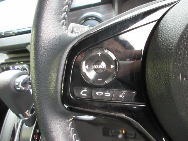 Ｎ－ＯＮＥ プレミアム　ＨｏｎｄａＳＥＮＳＩＮＧ　前後ドラレコ　メモリーナビ　リヤカメラ　ＥＴＣ２．０　シートヒーター　純正アルミホイール　ワンオーナー　ＵＳＢ　ＢＴオーディオ　パーキングセンサー　ＬＥＤ　ＬＥＤフォグ（8枚目）