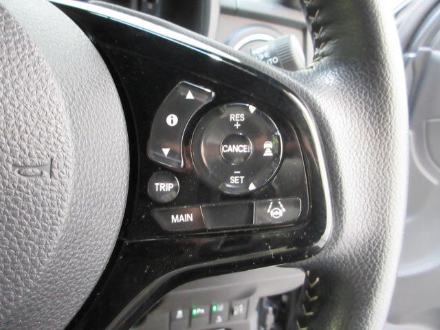 Ｎ－ＯＮＥ プレミアム　ＨｏｎｄａＳＥＮＳＩＮＧ　前後ドラレコ　メモリーナビ　リヤカメラ　ＥＴＣ２．０　シートヒーター　純正アルミホイール　ワンオーナー　ＵＳＢ　ＢＴオーディオ　パーキングセンサー　ＬＥＤ　ＬＥＤフォグ（9枚目）