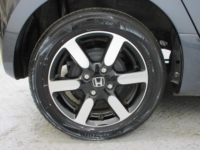 Ｎ－ＯＮＥ プレミアム　ＨｏｎｄａＳＥＮＳＩＮＧ　前後ドラレコ　メモリーナビ　リヤカメラ　ＥＴＣ２．０　シートヒーター　純正アルミホイール　ワンオーナー　ＵＳＢ　ＢＴオーディオ　パーキングセンサー　ＬＥＤ　ＬＥＤフォグ（27枚目）