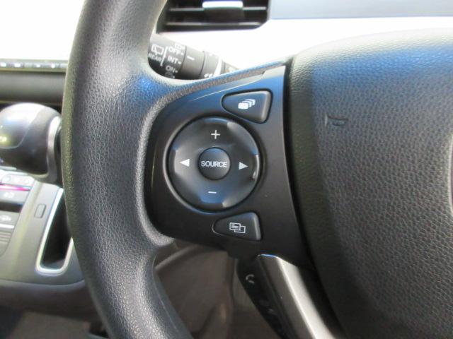 フリード Ｇ・ホンダセンシング　７人　ＨｏｎｄａＳＥＮＳＩＮＧ　ドラレコ　メモリーナビ　リヤカメラ　ＥＴＣ　Ｂｌｕｅｔｏｏｔｈ　ワンオーナー　ハロゲン　両側電動スライドドア　オートエアコン　ＣＤ　追突被害軽減ブレーキ　ｉストップ（7枚目）