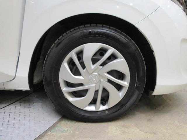 フリード Ｇ・ホンダセンシング　７人　ＨｏｎｄａＳＥＮＳＩＮＧ　ドラレコ　メモリーナビ　リヤカメラ　ＥＴＣ　Ｂｌｕｅｔｏｏｔｈ　ワンオーナー　ハロゲン　両側電動スライドドア　オートエアコン　ＣＤ　追突被害軽減ブレーキ　ｉストップ（26枚目）