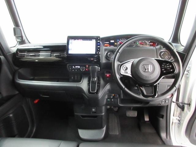 N-BOXカスタム Lターボ HondaSENSING 前後ドラレコ メモリーナビ リアカメラ 両側電動スライドドア ETC シートヒーター ETC 純正アルミ Bluetooth ワンオーナー アダクティブクルーズC 1オーナー(17枚目)