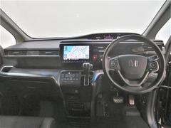 Ｈｏｎｄａ車が初めての方にも扱いやすく分かりやすいインパネ周りと各種スイッチ類です。 7