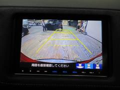 �Хå������β����Ǥ��������ɥ饤�󤬥��ࡼ���ʼָ�����򥵥ݡ��Ȥ������ޤ����ָ�����ΰ¿��������åפ��ޤ��͡� 4