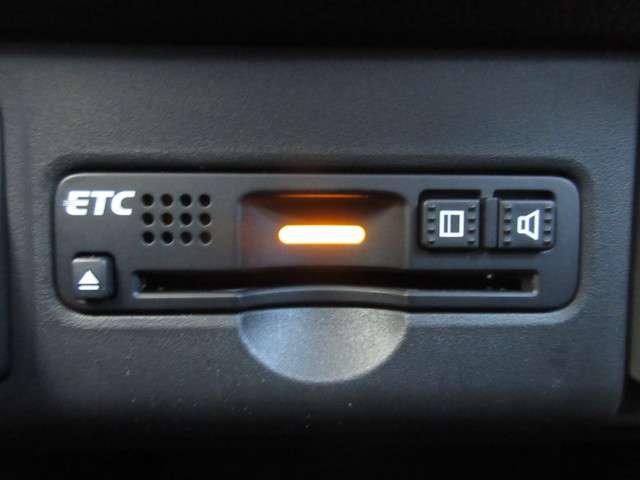 G SSパッケージ 1オーナー HIDヘッドライト 両側パワースライドドア オートリトラミラー リアシートスライド CD/DVD再生 フルセグTV オートエアコン アイドリングストップ スマートキー(12枚目)